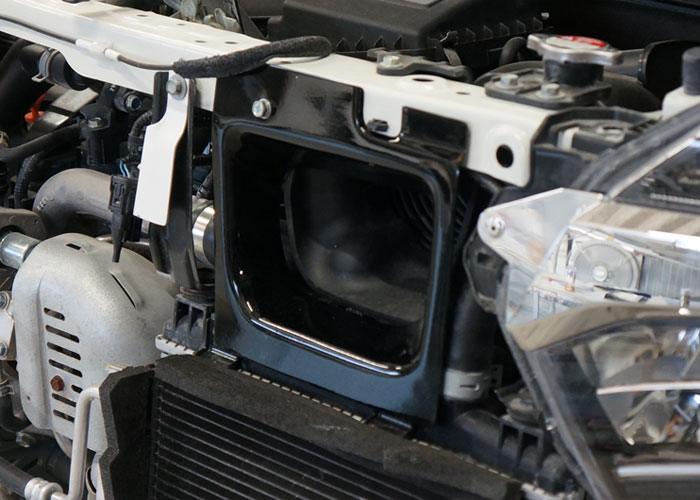 INTERCOOLER AIR GUIDE
