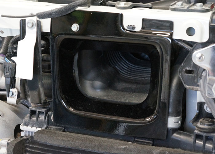 INTERCOOLER AIR GUIDE